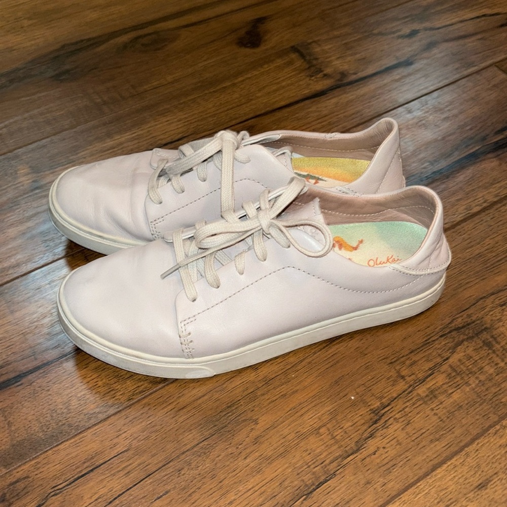 Olukai Womens Sneakers Pehuea Li Ili 8 light gray Leather EU 39